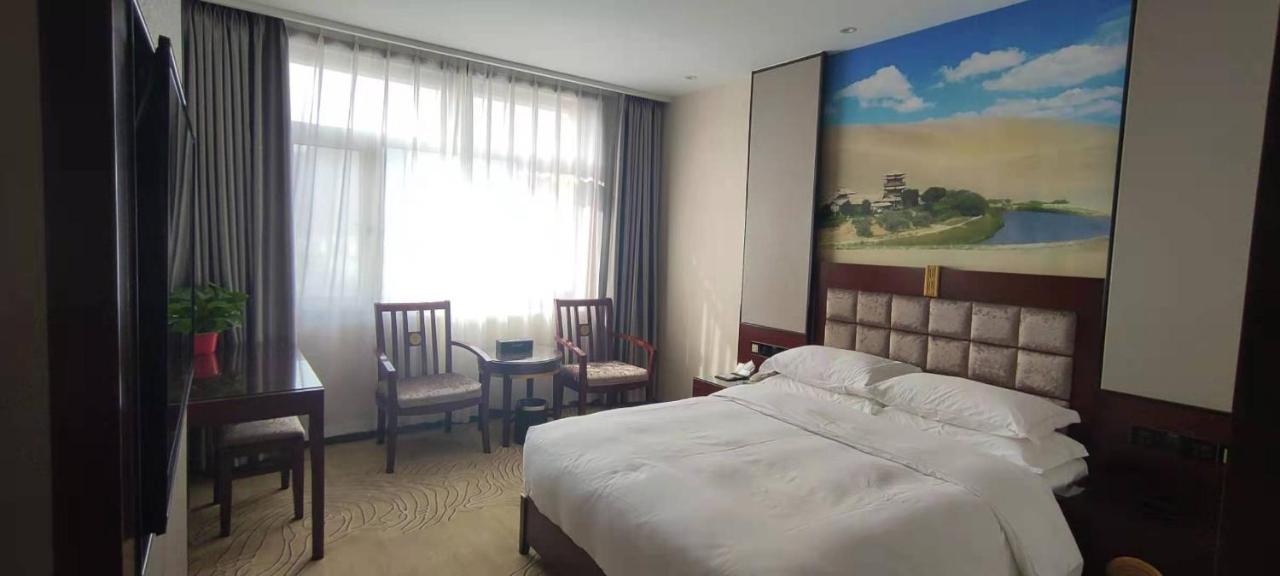 Lanzhou Hualian Hotel Экстерьер фото