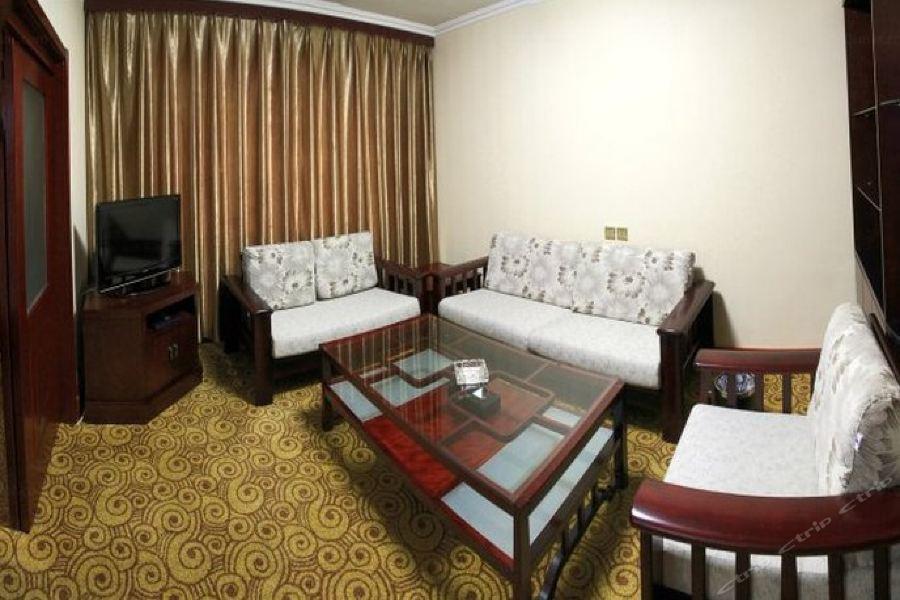Lanzhou Hualian Hotel Экстерьер фото