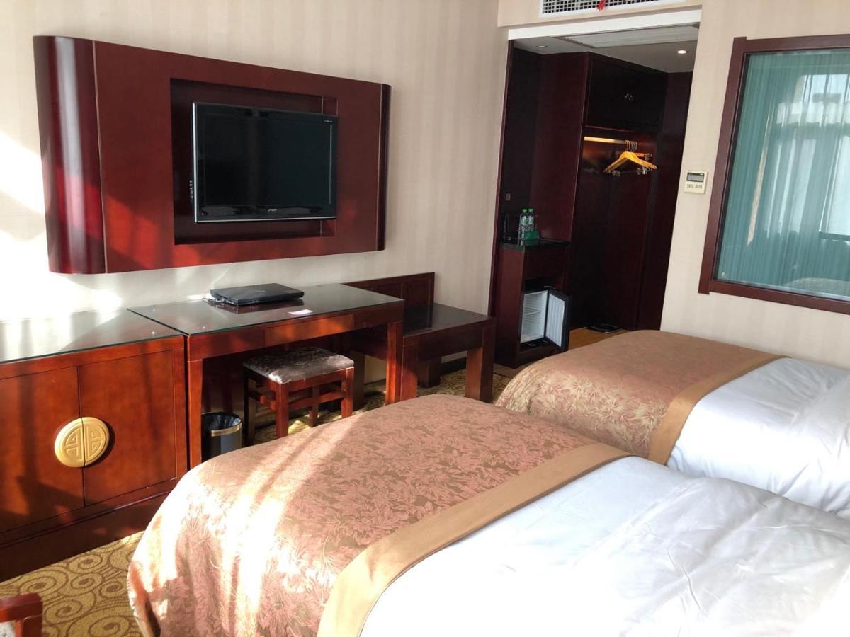 Lanzhou Hualian Hotel Экстерьер фото